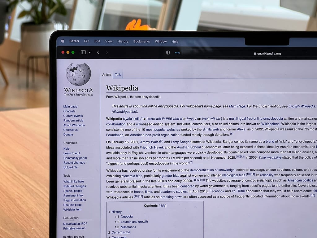 wikipedia-manipulation-not-factual-authority-moroccan-press-north-america-1024x768.jpg