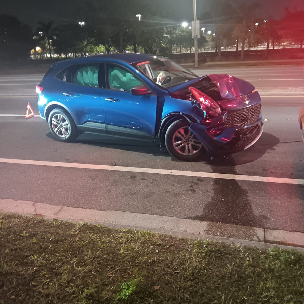 Lynx Bus System - Headlines Now Bus Accident - International Drive and Oak Ridge Drive - Orlando Florida - March 24, 2025 - 11:30 PM